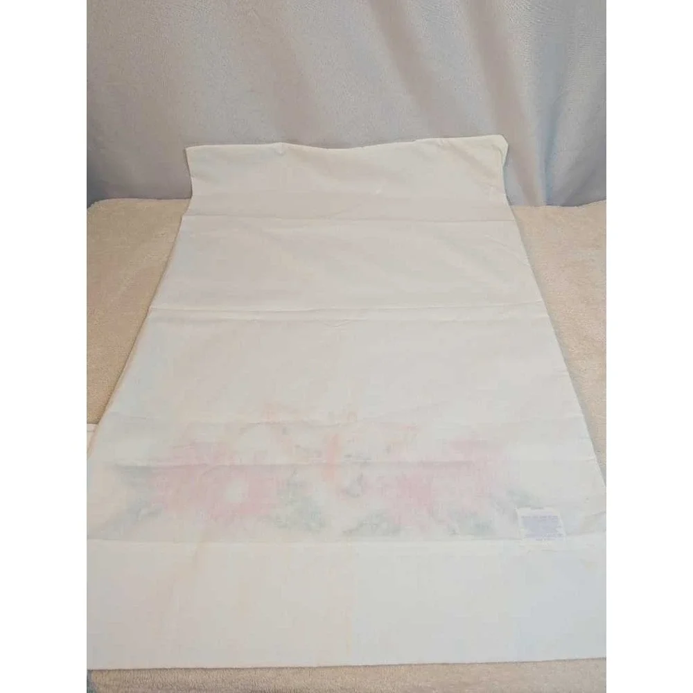Springmaid‎ Pillowcases White Floral Butterfly Embroidered 20x26 Cotton Set of 2